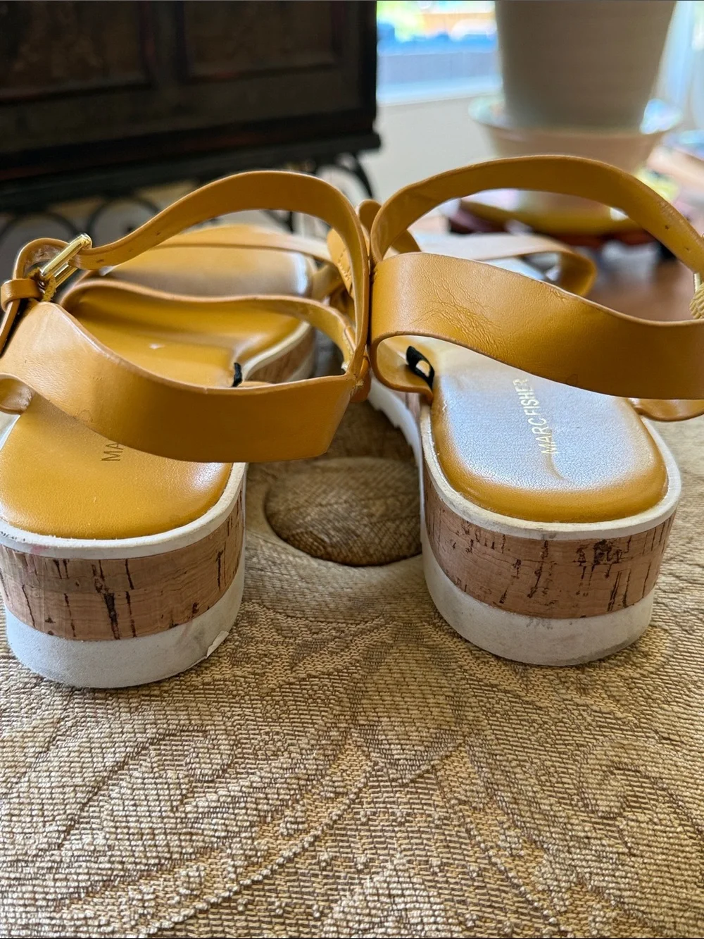 Marc Fisher Mustard Yellow Leather Platform Sandals‎ 7.5